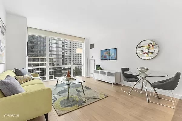22 N 6th Street Unit: 6B