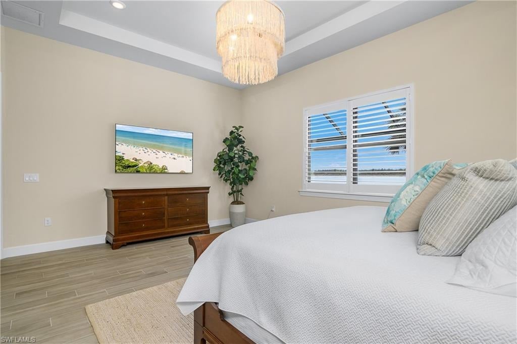 19053 Aqua Shore Dr
