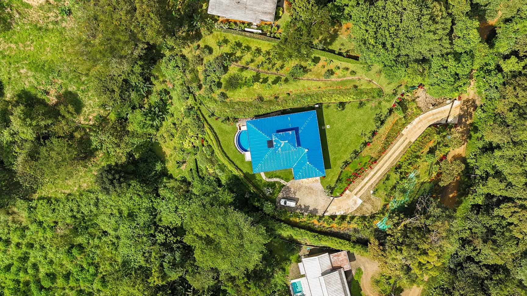 Private 2-Bed Hacienda with Ocean & Mountain Views, Pool & Development Potential in Ojochal