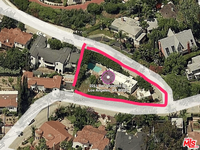 2211 Ben Lomond Dr