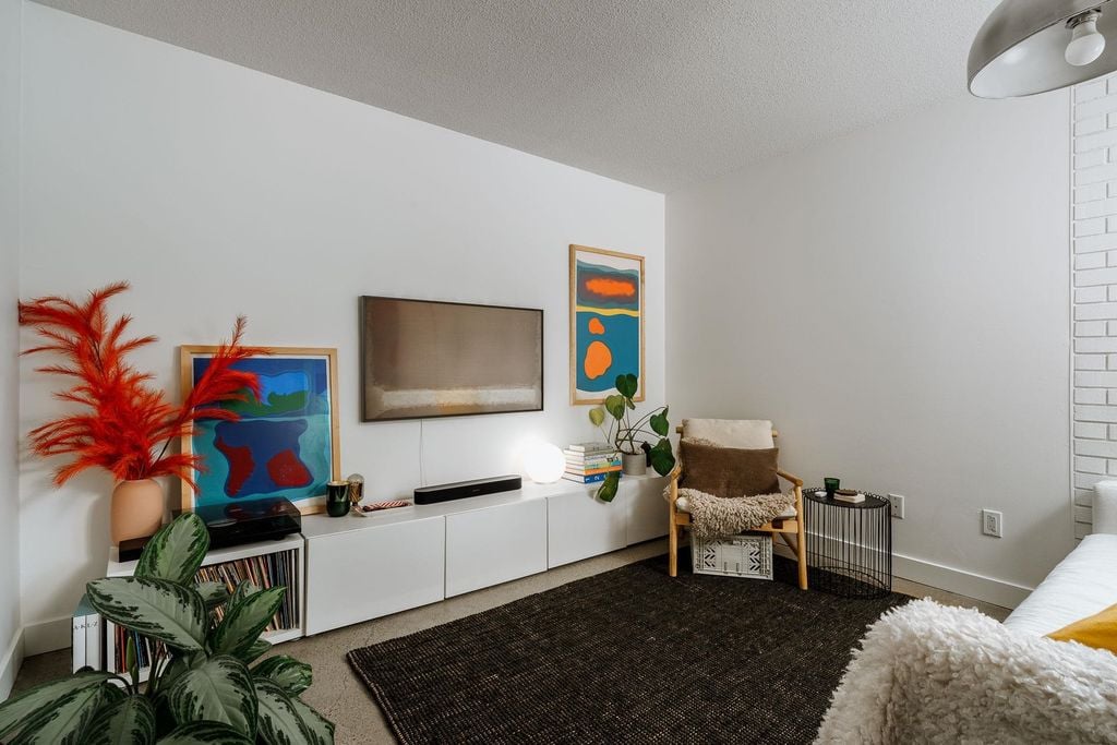 503 E Pender St #7