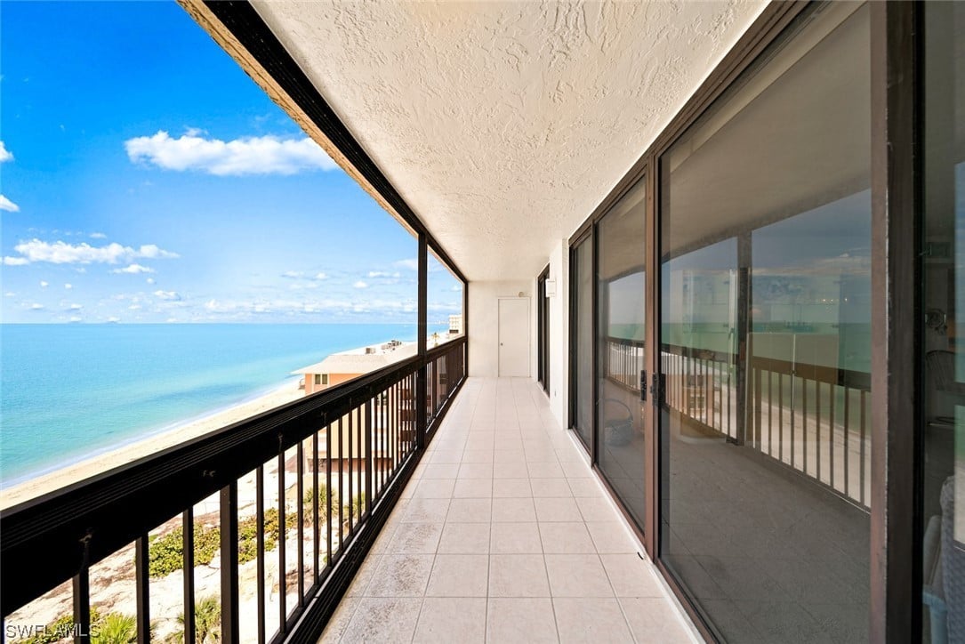 26300 Hickory Blvd #806