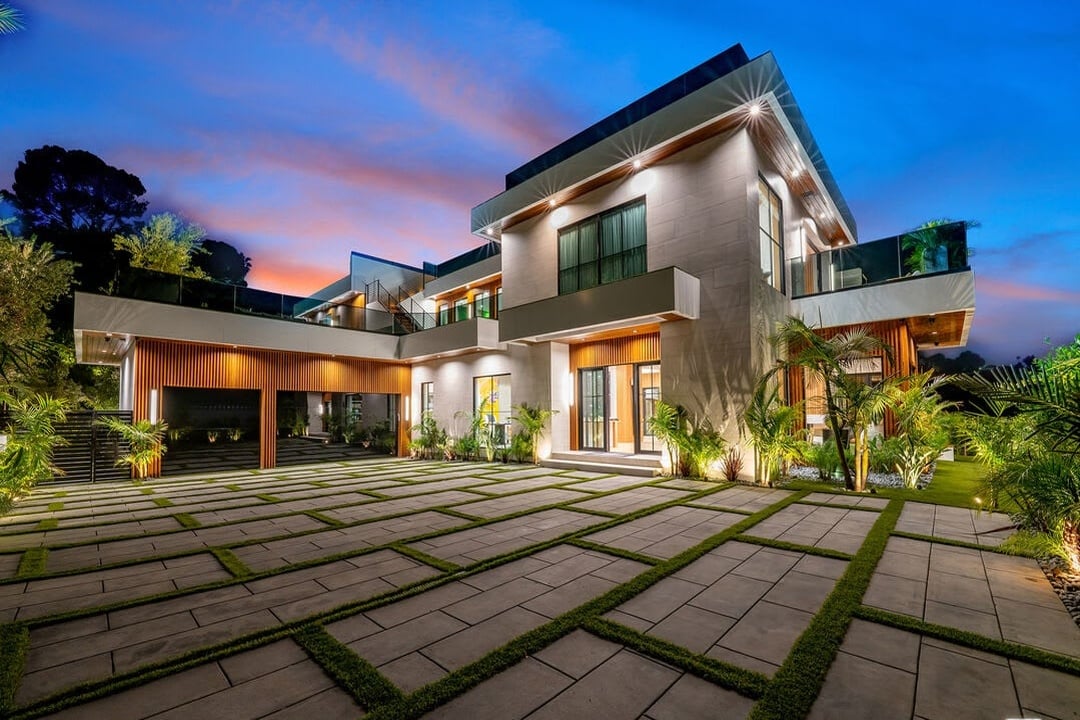 Retreat Radiant
