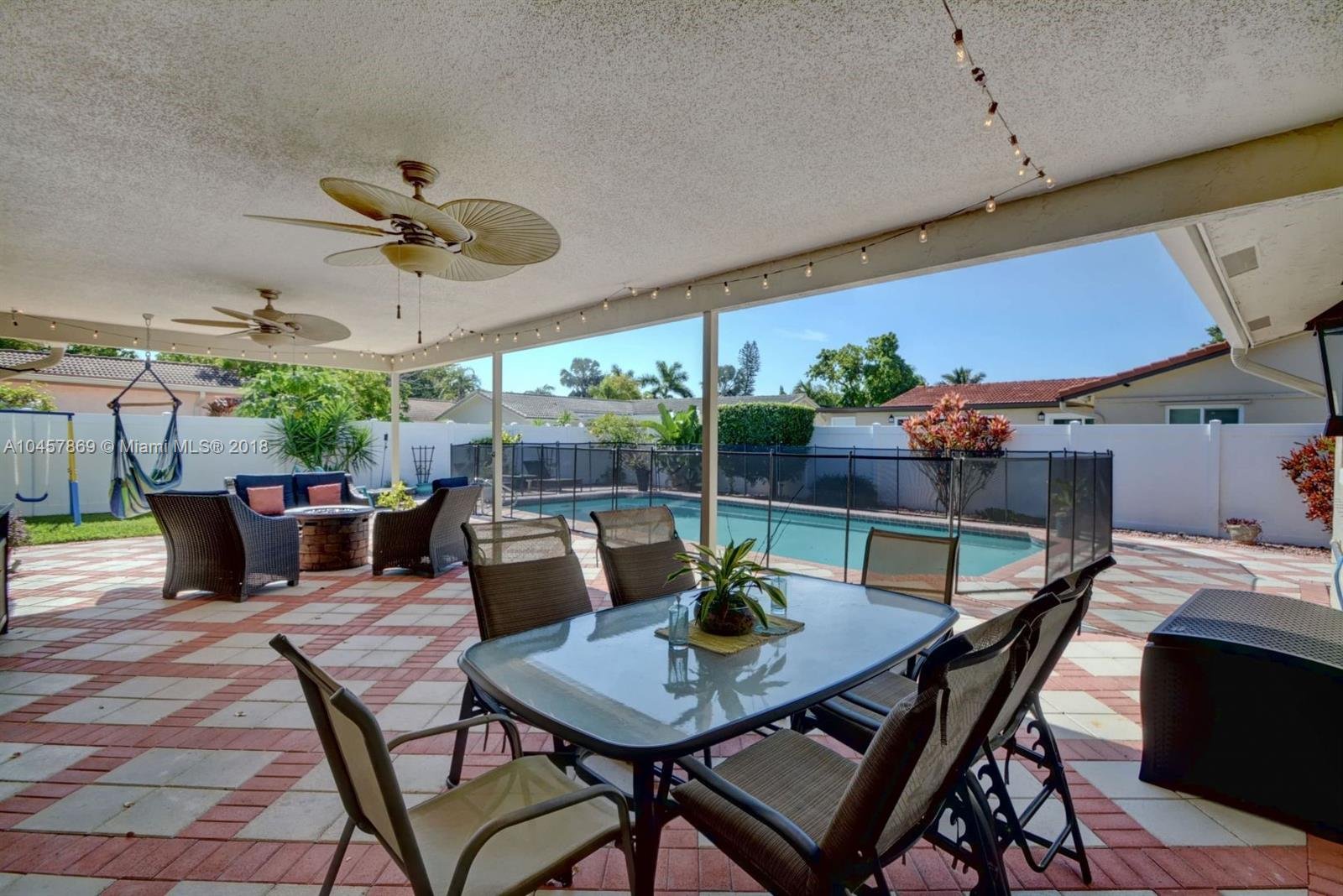 11290 NW 42nd St