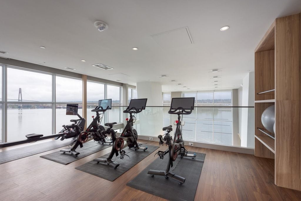 680 Quayside Dr, #1401