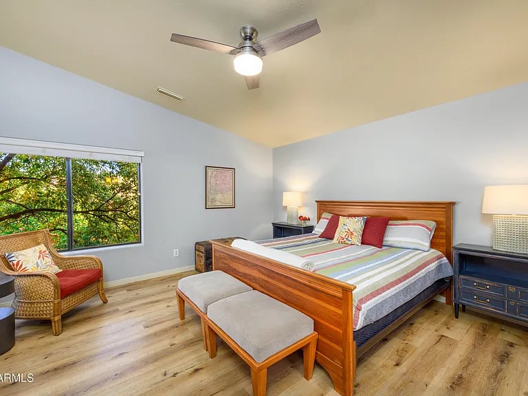 2272 ROADRUNNER Road, Sedona