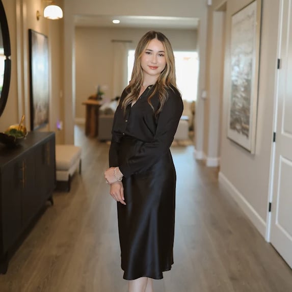 Vanessa Sanchez Visalia, CA Real Estate Agent Headshot