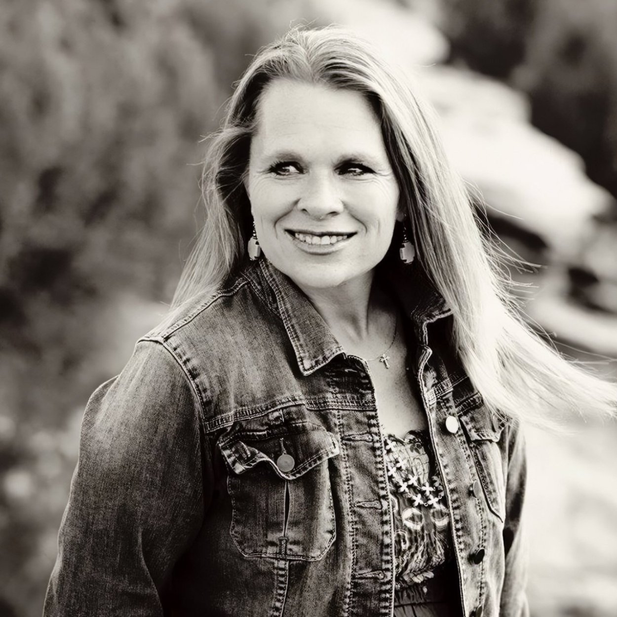 Katharine Fly Clovis, NM Real Estate Agent Headshot