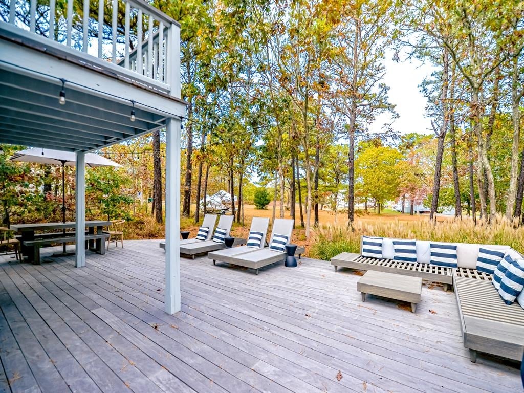 18 Pulpit Rock Rd