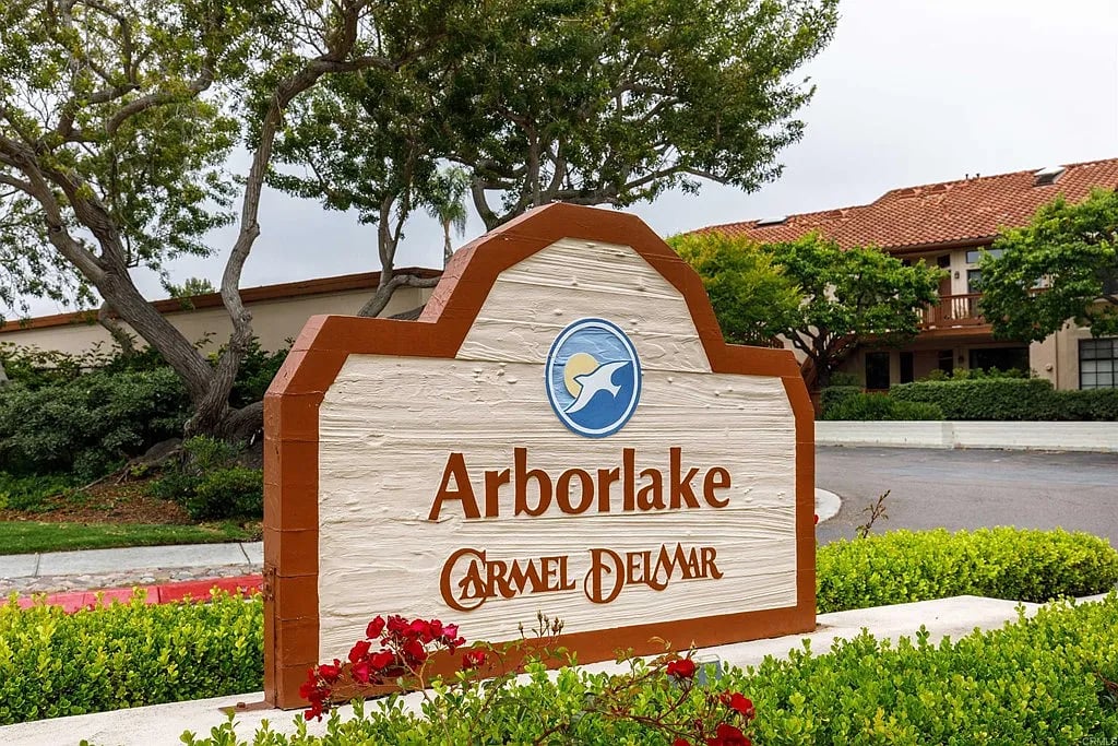 4035 Carmel View Rd #117