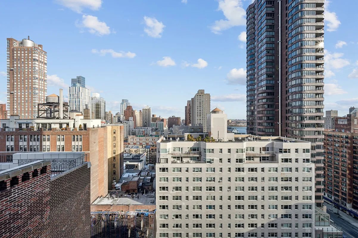 444 East 86th Street 20-B