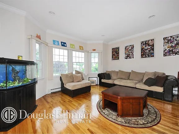 135 Dewey Ave