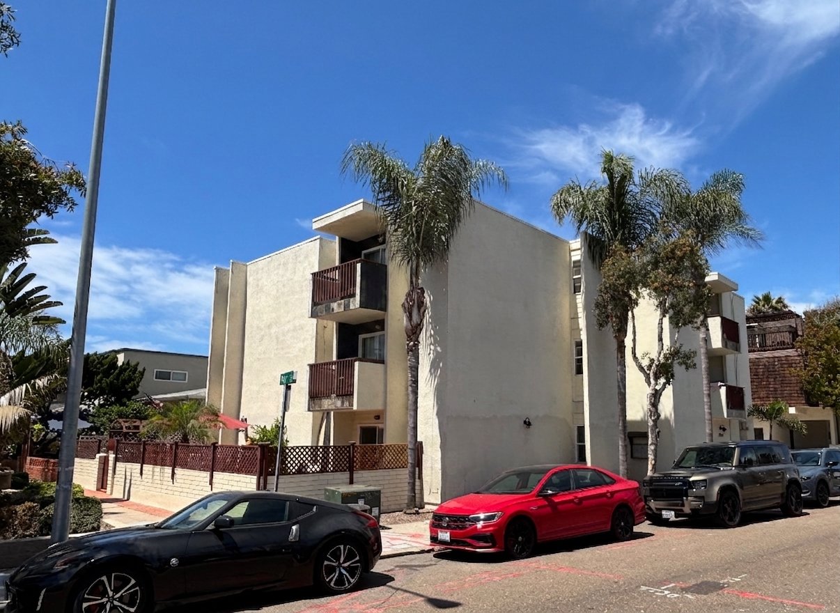 Mission Blvd
