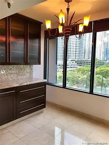 520 Brickell Key Dr #A616