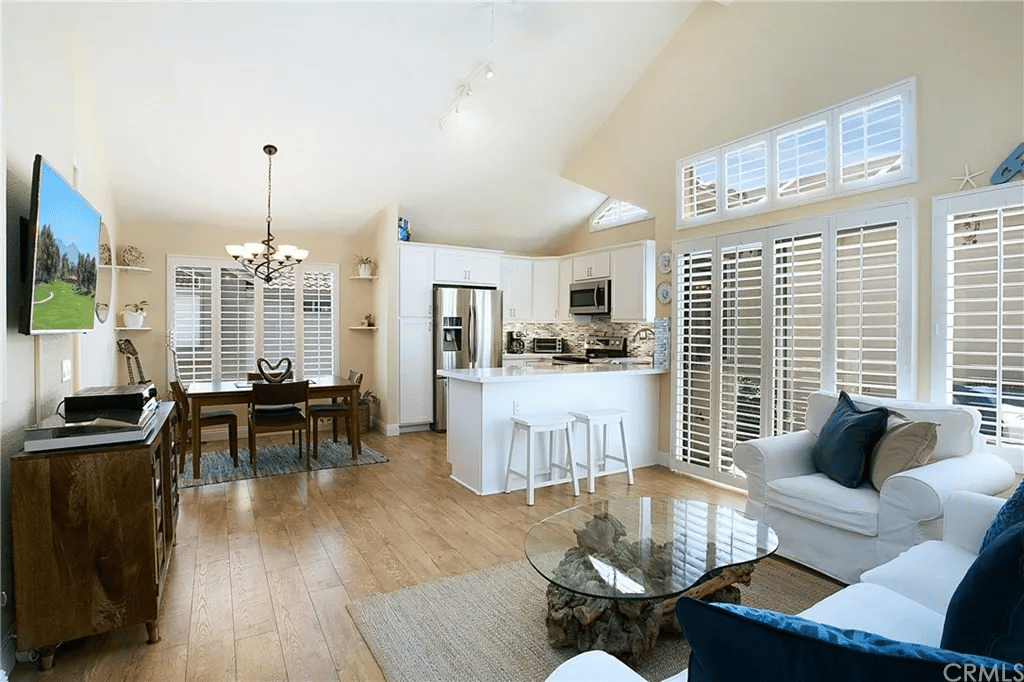 9 Silver Glade Dr #233