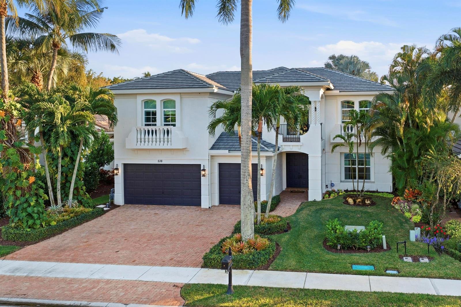 538 Les Jardin Dr
