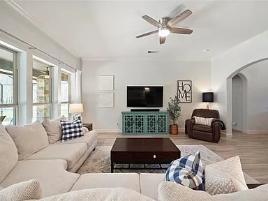 11264 Blue Grass Way