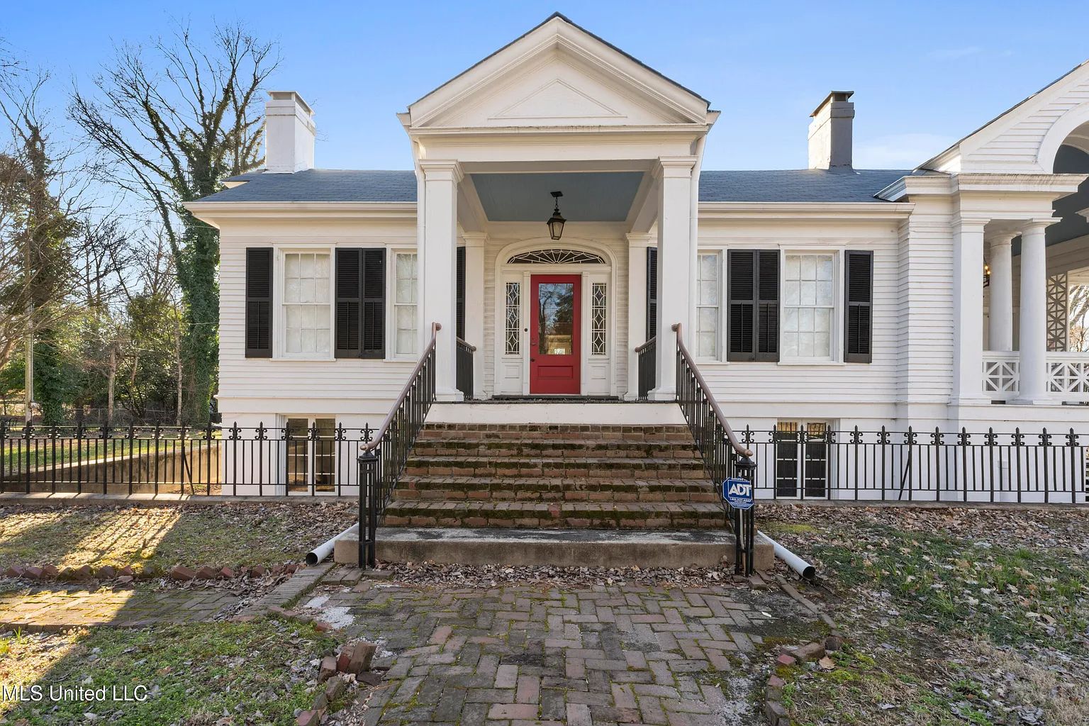 180 Craft St