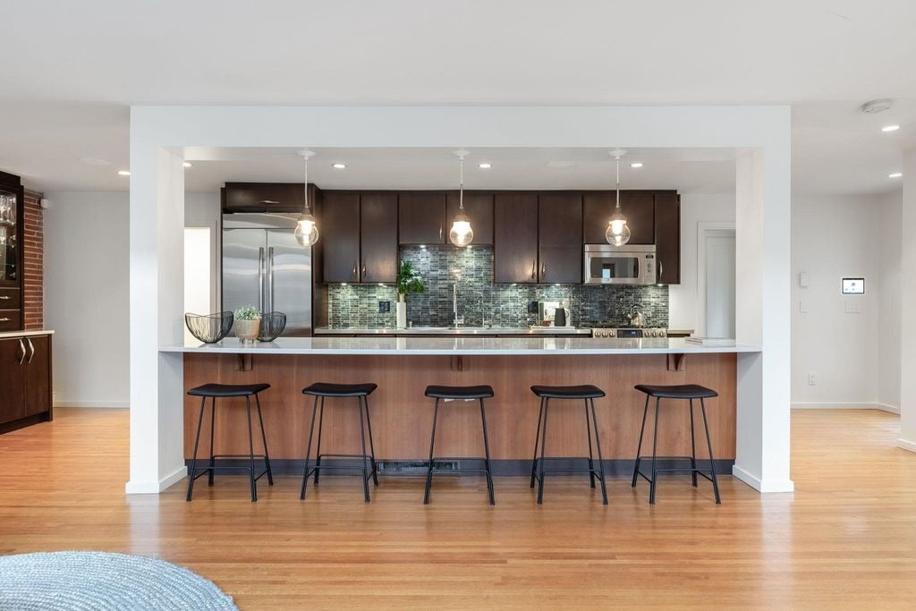 3708 Edgemont Blvd