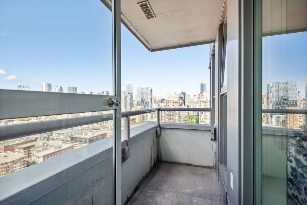 1008 Cambie St, #3008