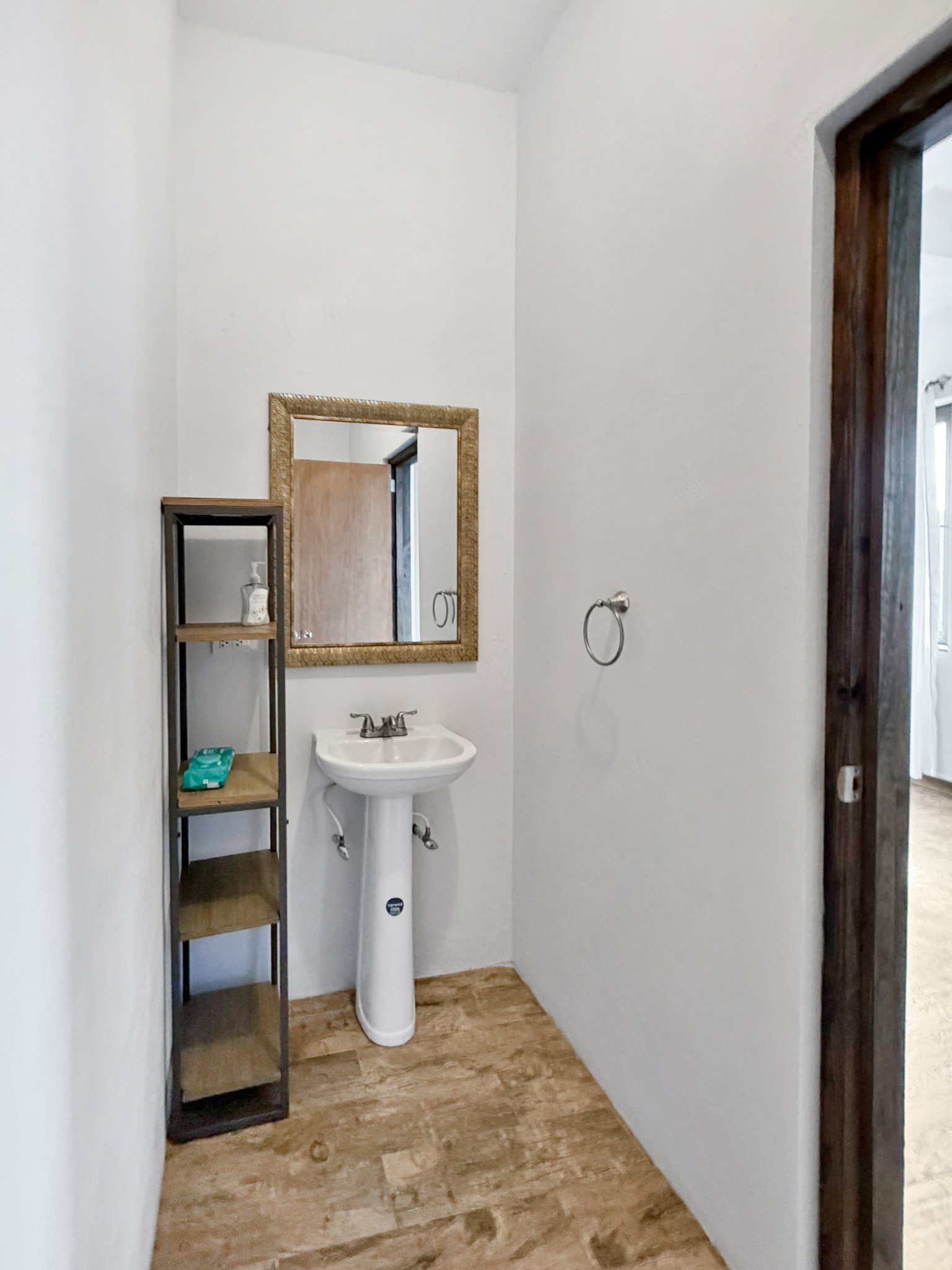 349 Mount Healthy 2 Bedroom Apartment
