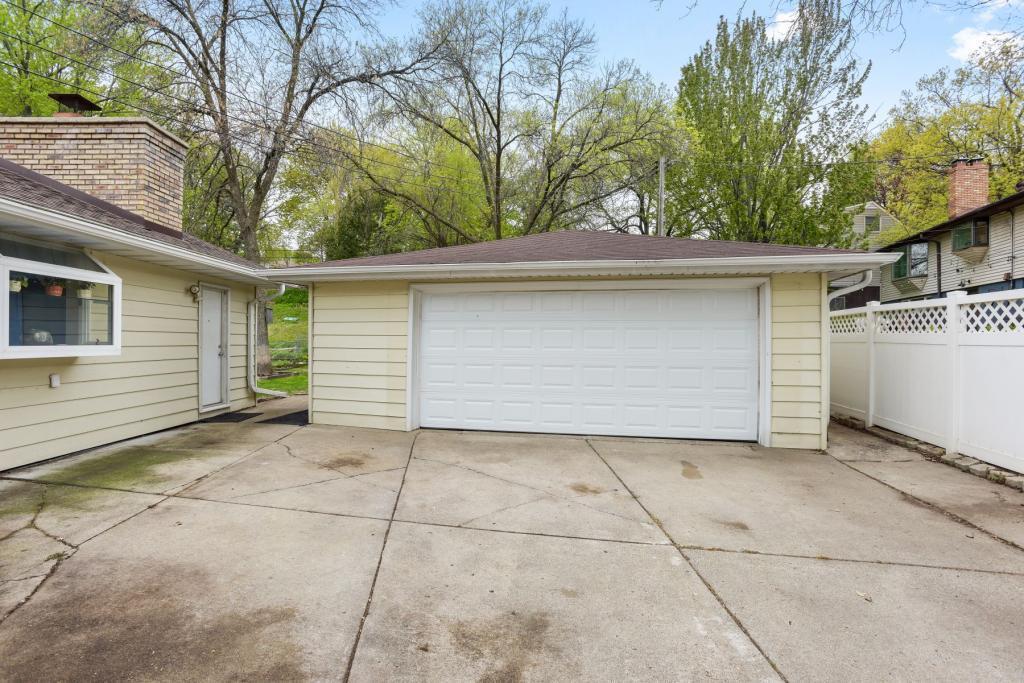 1604 Kilmer Ave