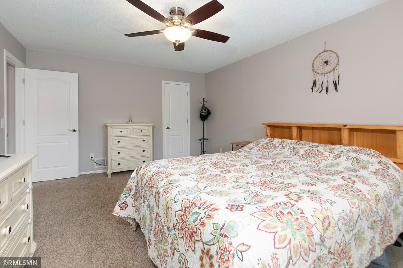 14271 Empire Ct