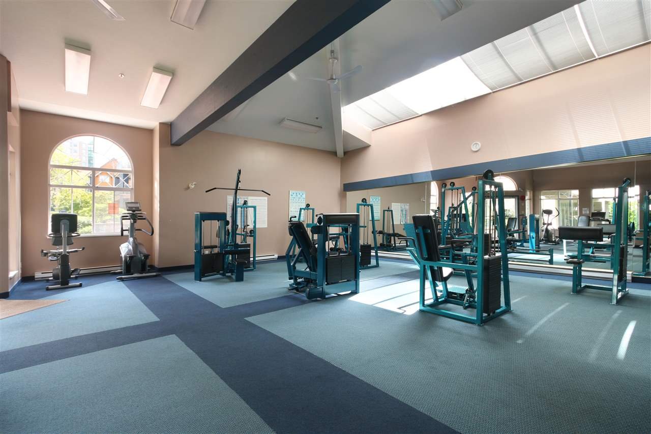 806-3070 Guildford Wy
