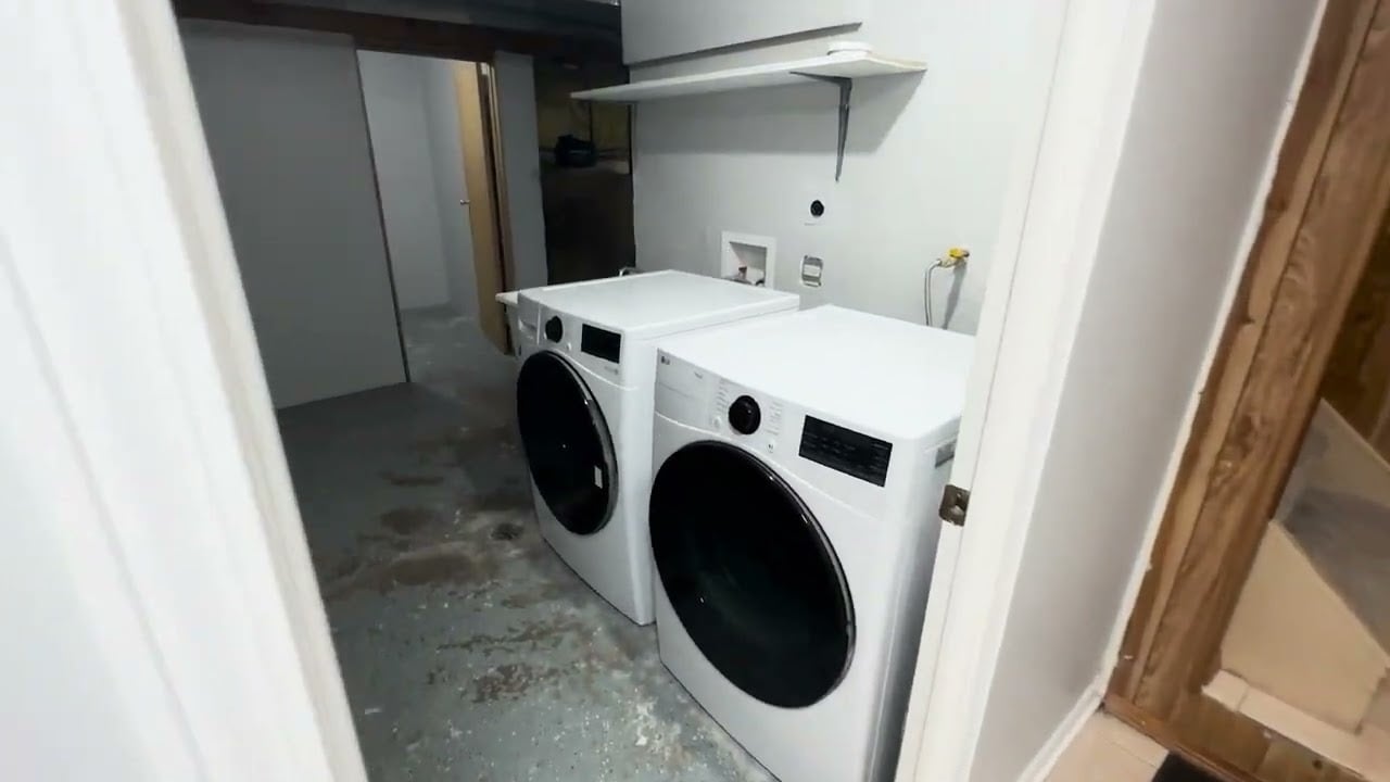  78 N Walnut Ln, Schaumburg