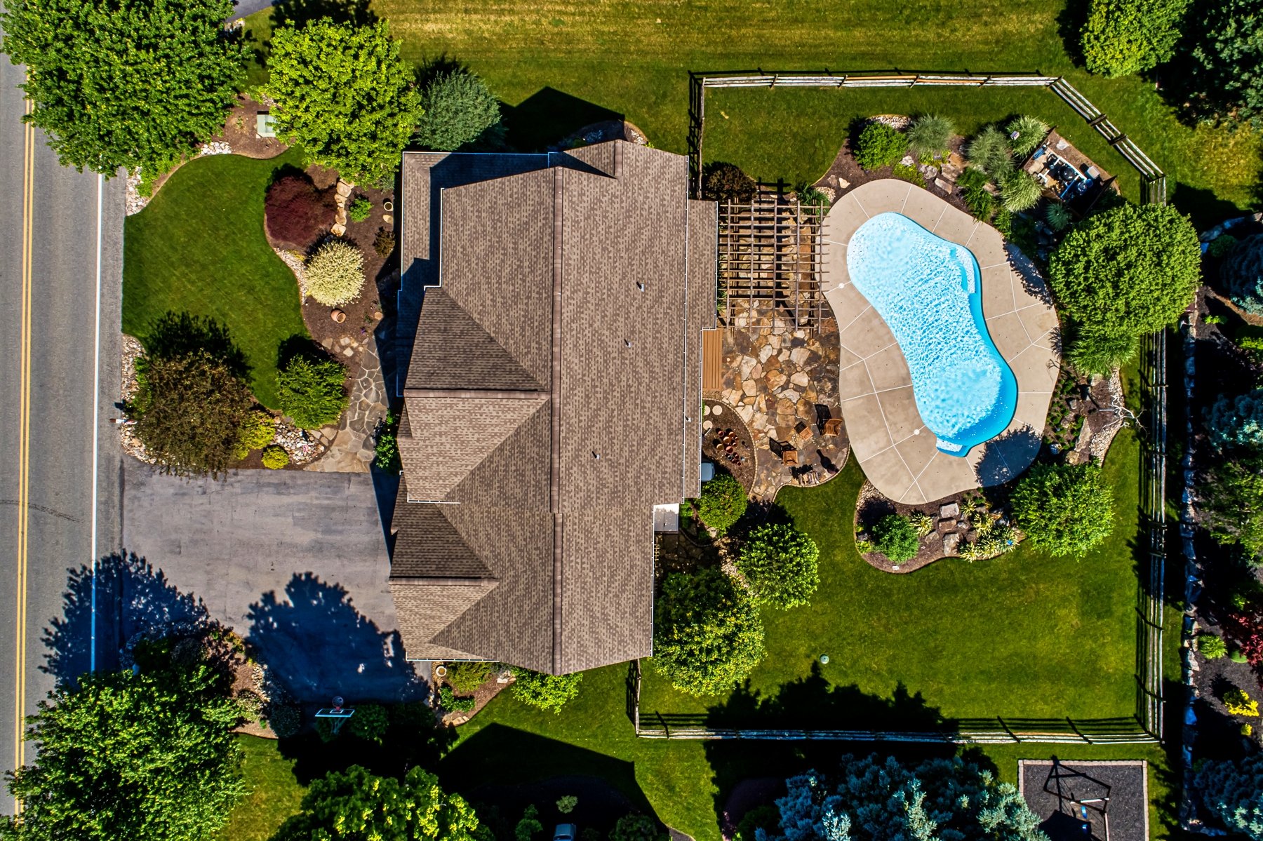 2237 Apple Road