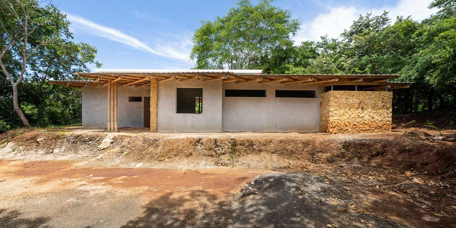 Caña Dulce | Home Modern & Conscious Living in Playa Negra