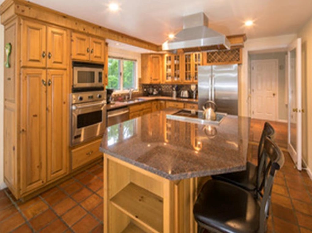 162 Clover Hill Rd
