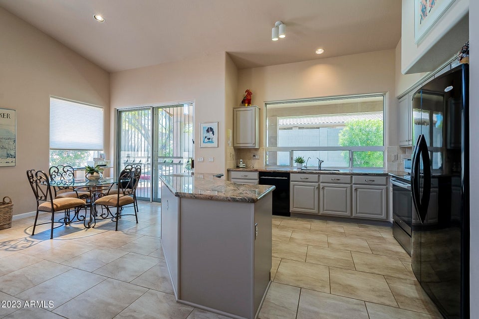 Just Sold: 19187 N 93rd Way