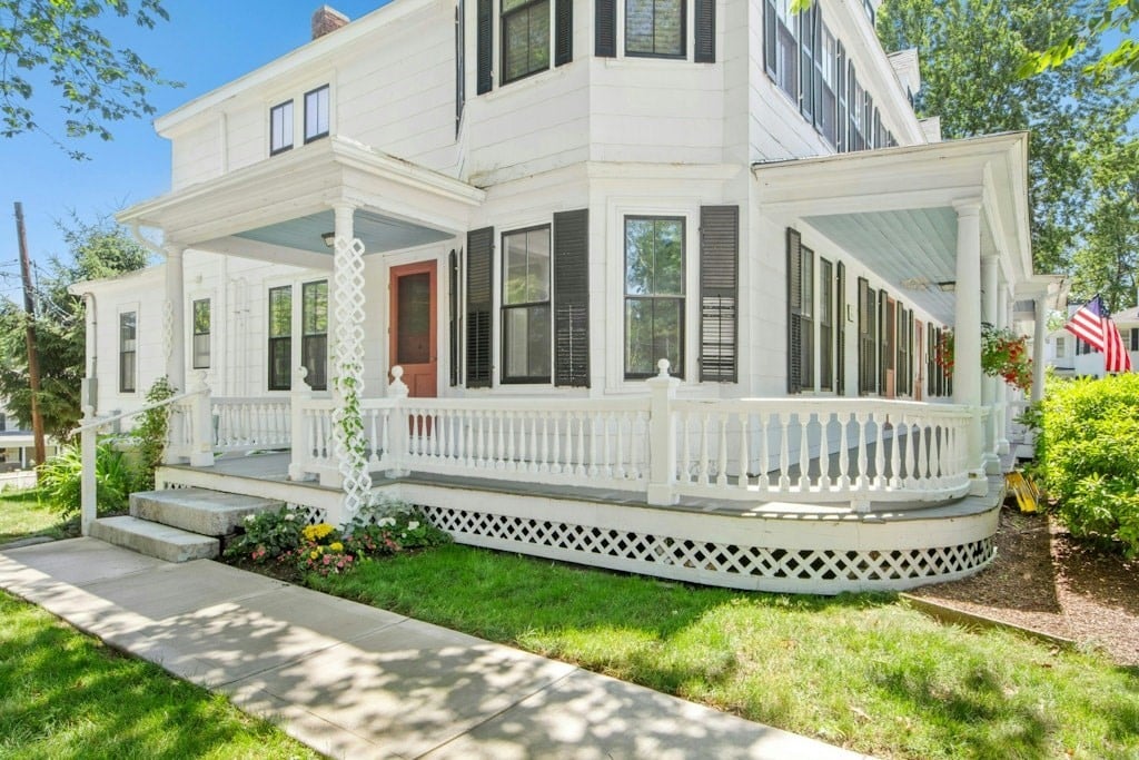 11 Fairbanks Street Unit 2