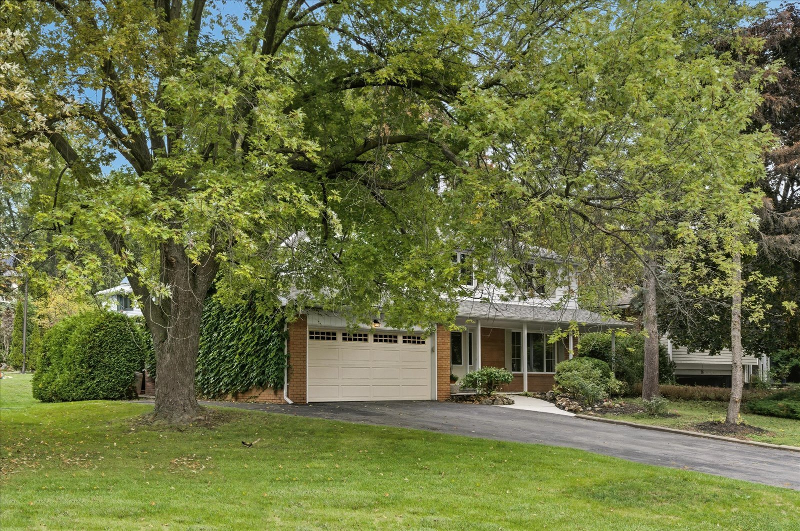28 Christman Crt 