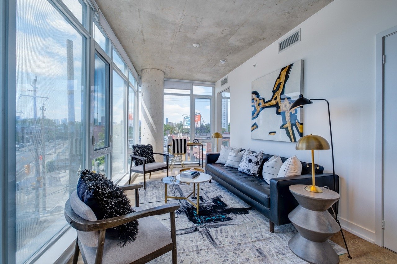1190 Dundas St E, Ste 316