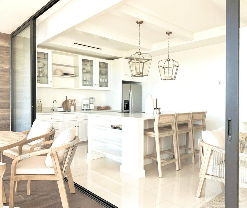 Cabo Dream Escape: OceanView Luxury & Entertainment for 8 Guests