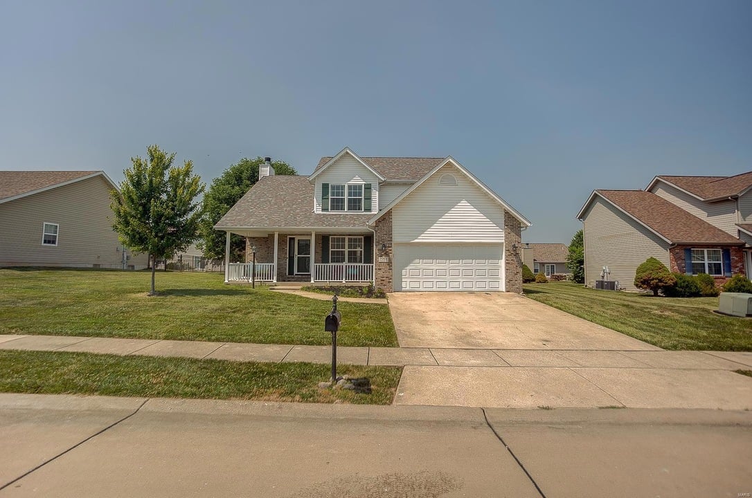 7064 Stallion Dr