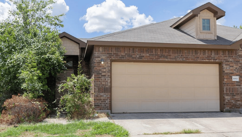 Whipser Oaks Ln   Georgetown