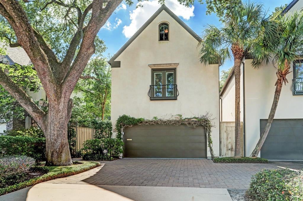 3024 Mid Ln