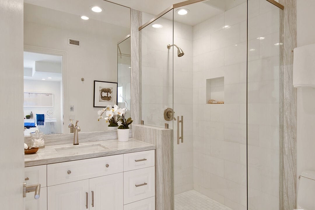 Solis Crest, Broad Beach Rd, 90265