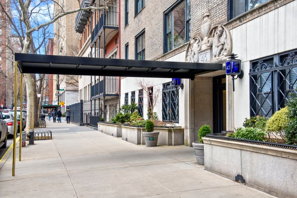 45 Gramercy Park North, Unit 1C