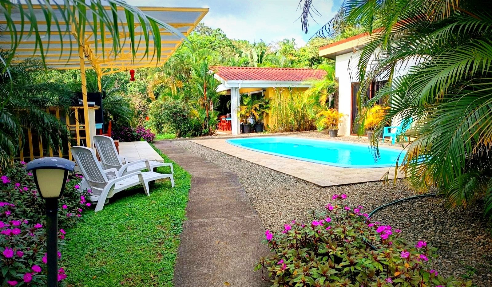 LakeGardens Arenal Condos: Furnished Villas for Sale from $99,900 to $159,000 | Lake Arenal, Costa Rica