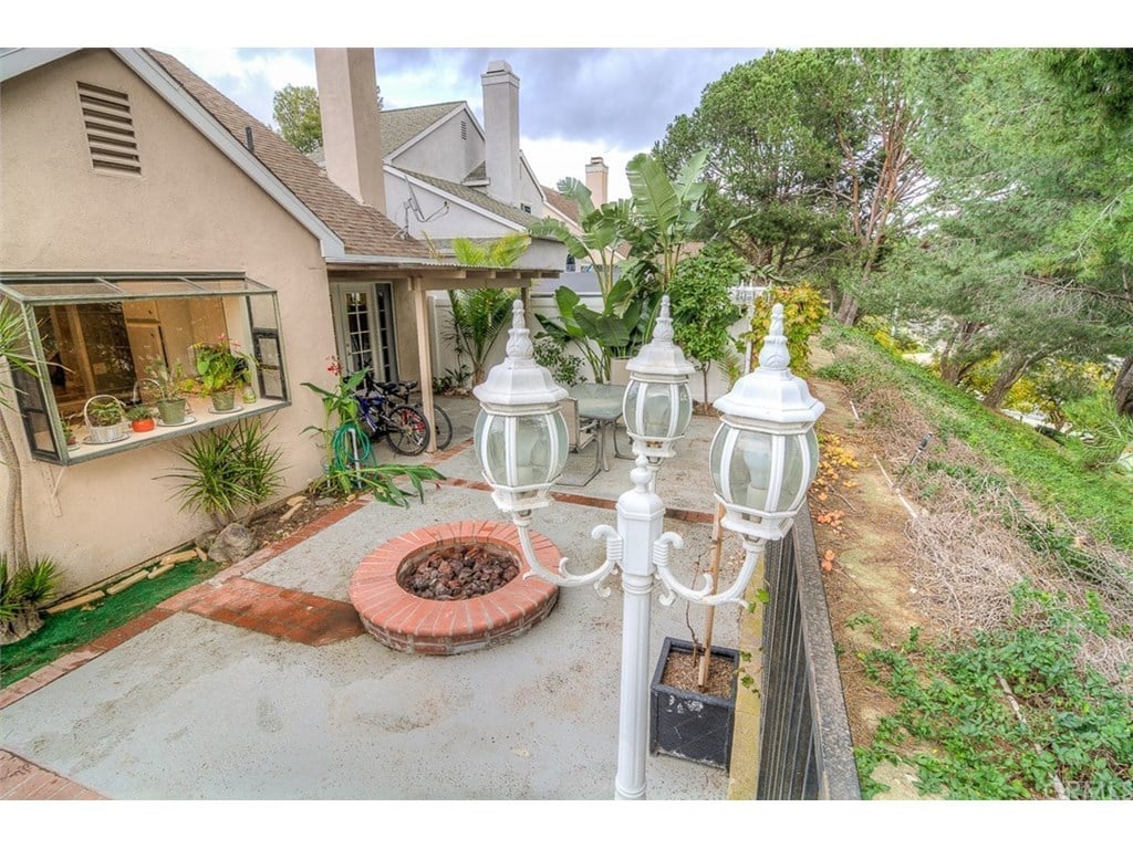 27872 Camphor Tree Ln