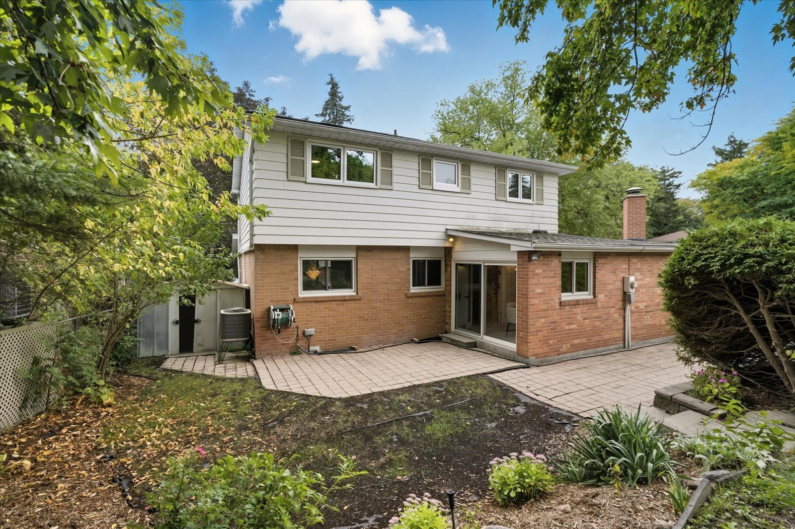 28 Christman Crt 