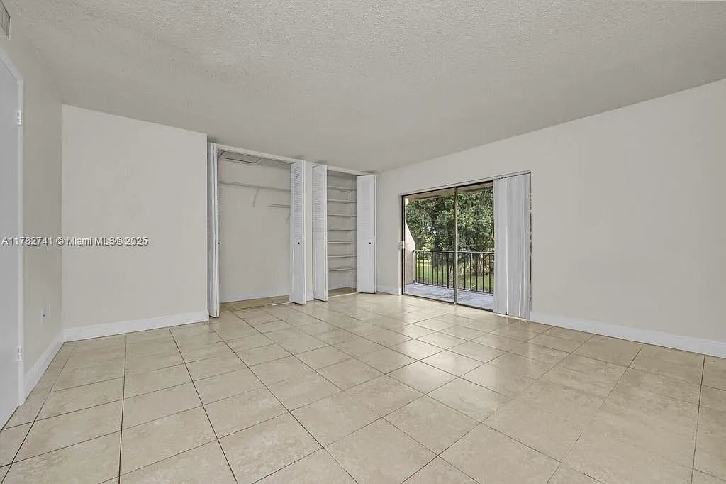 9050 NW 28th St Apt 114