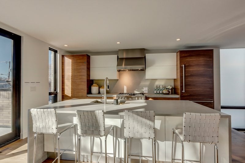 2620 West 25th Ave Jefferson Park