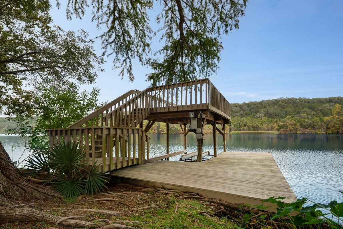 10810 River Terrace Circle 