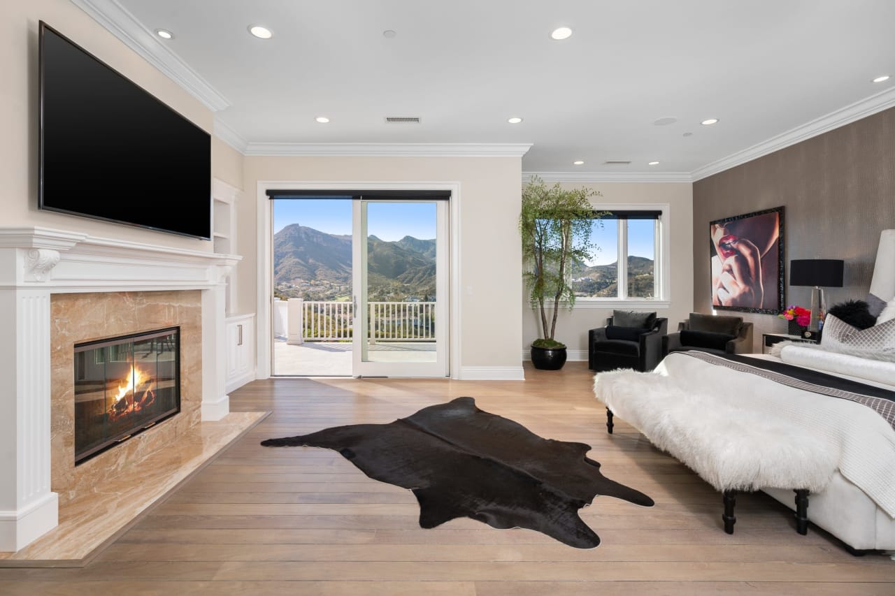 2750 Queens Garden Ct