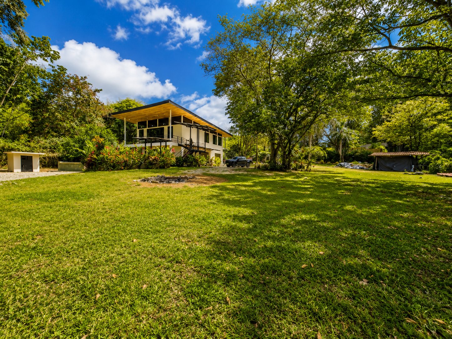 Jardines del Morete Riverside Oasis | Elegant 5 Bed Luxury Home
